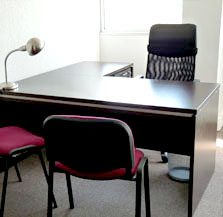 Bureau équipé du centre Espace Entreprise, réservable ponctuellement par les entreprises domiciliées